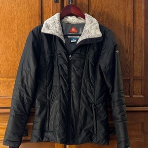 EUC Columbia Mighty Lite Omni-Heat insulation Quilted Jacket Faux Fur Collar